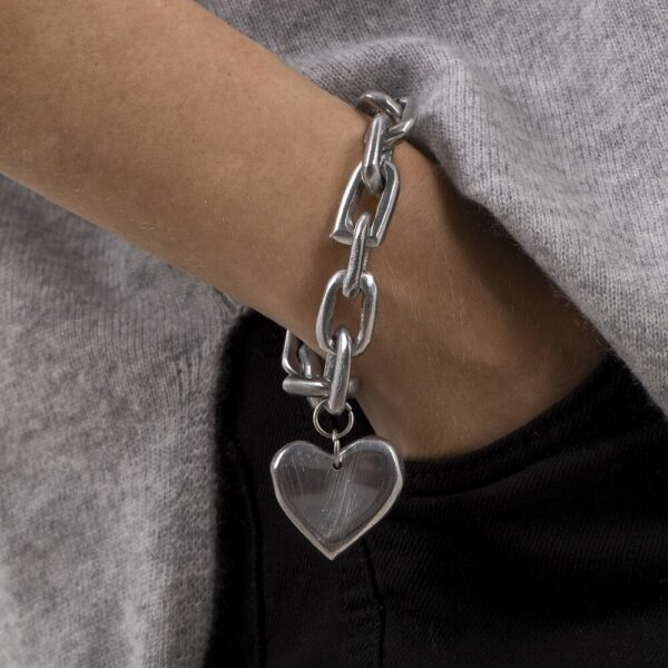 Bracciale catena con ciondolo a cuore