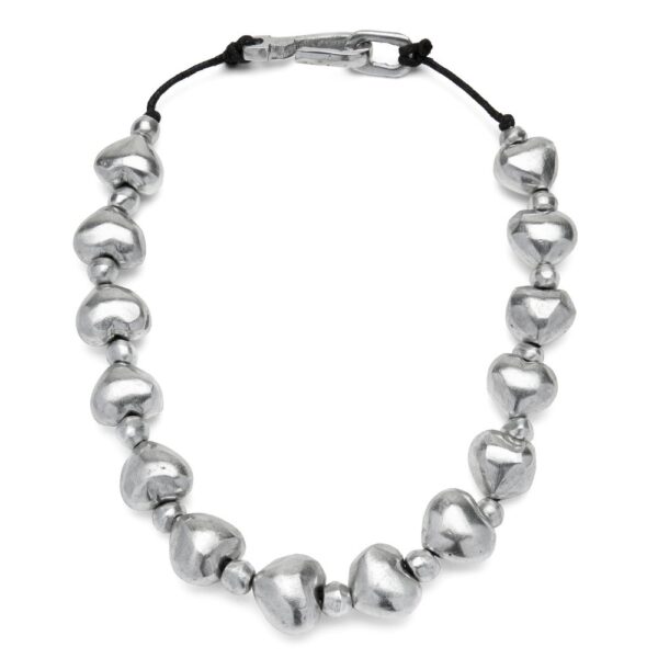 Collana filo cuori. Modello regolabile. Realizzato a mano in alluminio 100% riciclato. Nickel tested.